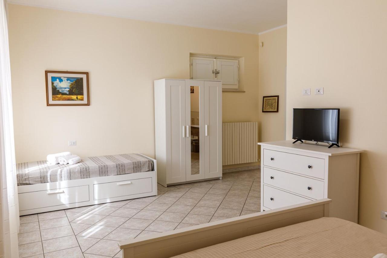 Bed and Breakfast Casa Tacconi Villasimius Exterior foto