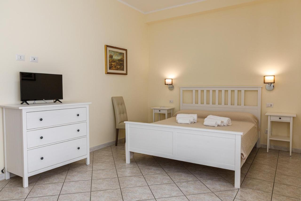 Bed and Breakfast Casa Tacconi Villasimius Exterior foto