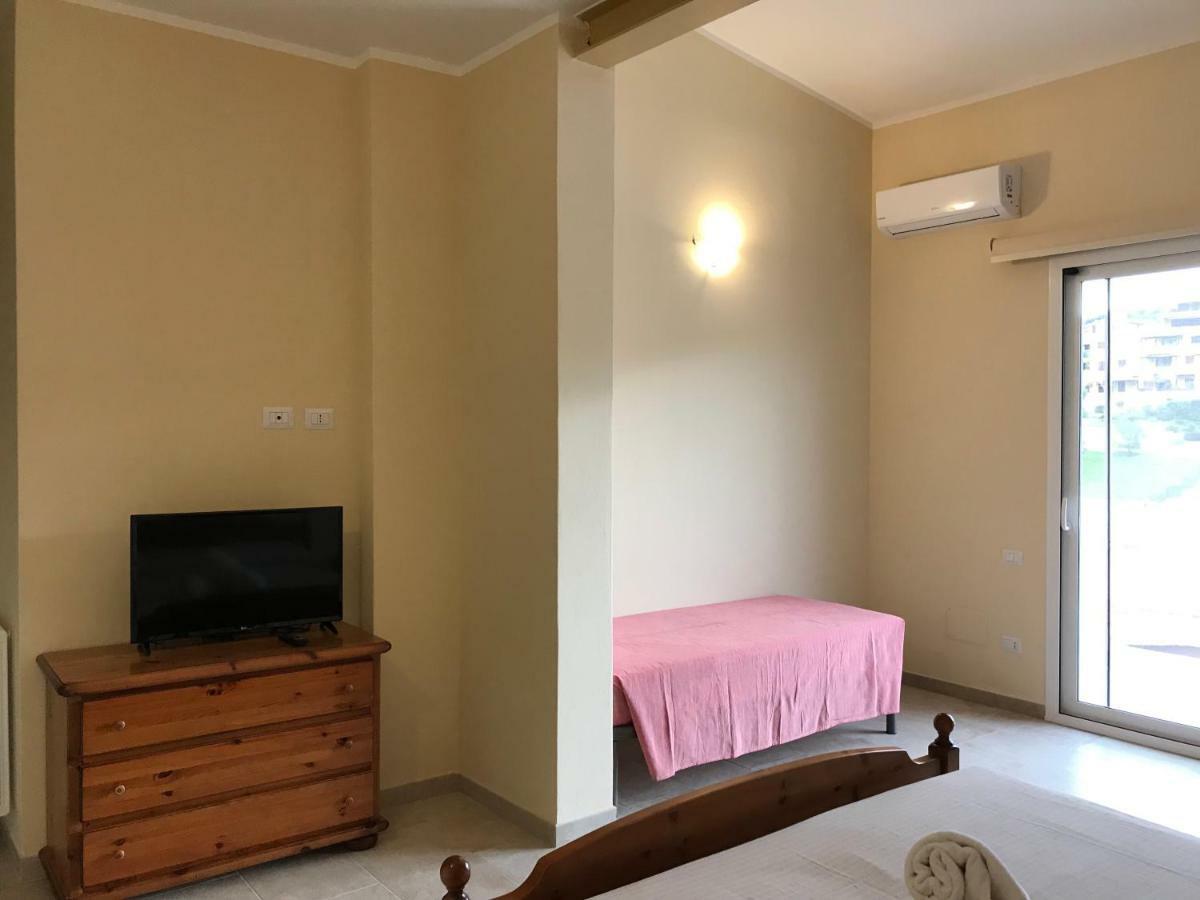 Bed and Breakfast Casa Tacconi Villasimius Exterior foto